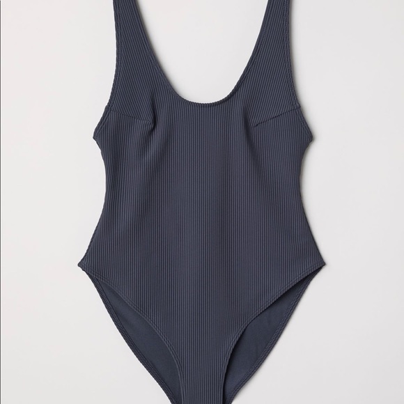 NWT. H&M one piece - Picture 2 of 2